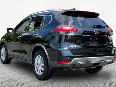 Used 2019 Nissan Rogue SV FWD image 4