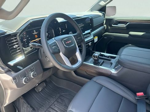 New 2026 GMC Sierra 1500 SLT RWD image 8