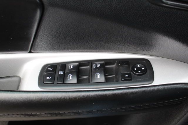 Used 2019 Dodge Journey SE w/ Premium Group FWD image 29
