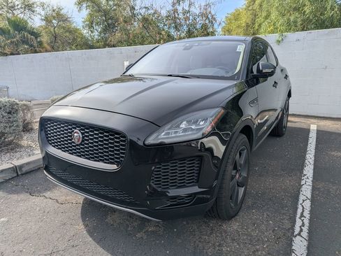 Used 2020 Jaguar E-PACE SE image 2