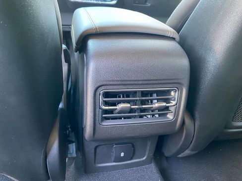 New 2026 Lincoln Corsair Premiere image 18