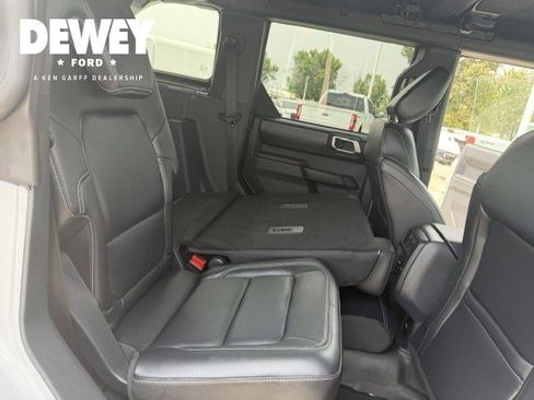Used 2026 Ford Bronco Outer Banks AWD/4WD image 31