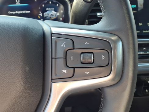 Used 2024 Chevrolet Silverado 1500 LT AWD/4WD image 16