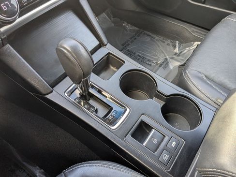 Used 2019 Subaru Outback 3.6R Limited w/ Popular Package #2 image 27