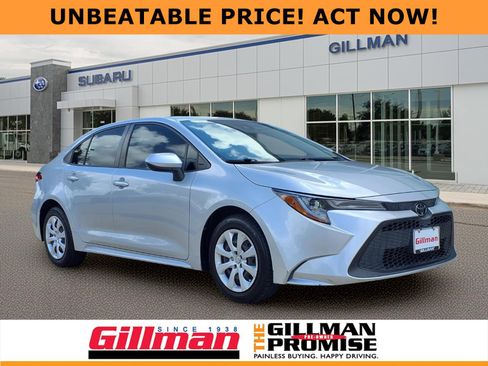 Used 2021 Toyota Corolla LE FWD image 1