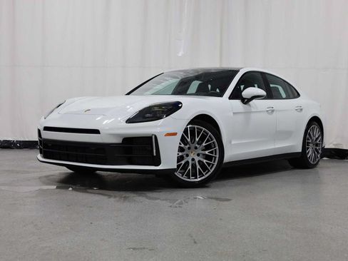Certified 2024 Porsche Panamera 4 AWD/4WD image 1