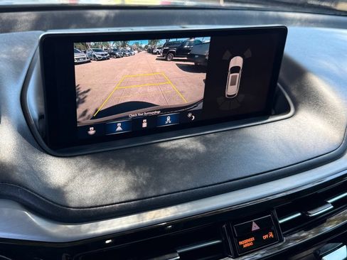 Used 2024 Acura MDX SH-AWD w/ Technology Package image 23