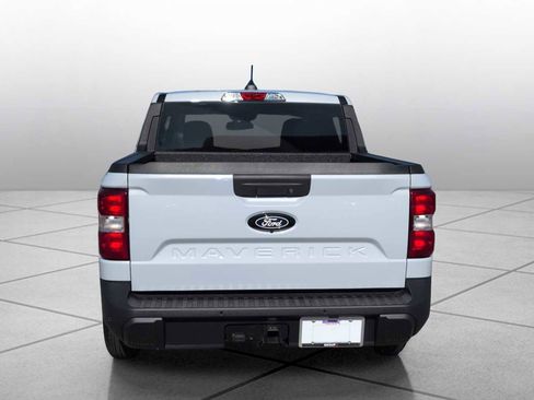 New 2025 Ford Maverick XLT w/ XLT Luxury Package image 4