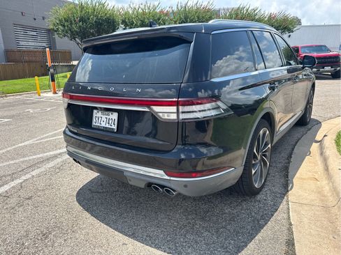 Used 2020 Lincoln Aviator Reserve w/ Equipment Group 202A AWD/4WD image 4
