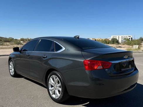 Used 2018 Chevrolet Impala LT w/ LT Entertainment Package image 2