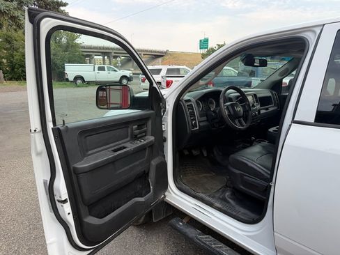Used 2018 RAM 2500 Tradesman w/ Popular Equipment Group AWD/4WD image 11