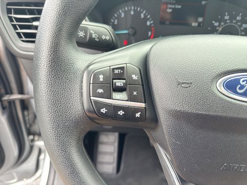 Used 2022 Ford Escape SE FWD image 18