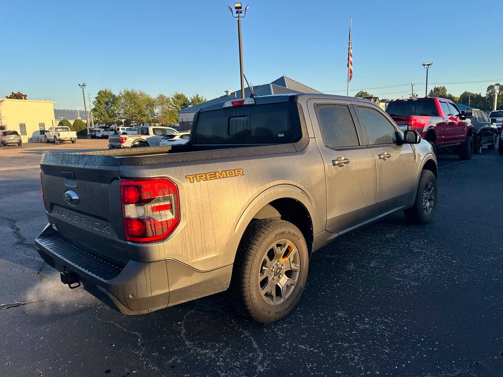 Used 2024 Ford Maverick Tremor w/ Tremor Off-Road Package AWD/4WD image 5