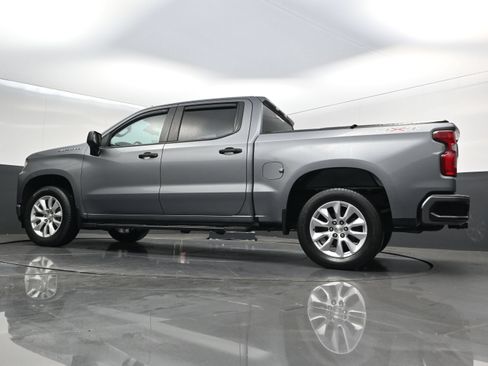 Used 2021 Chevrolet Silverado 1500 Custom AWD/4WD image 33