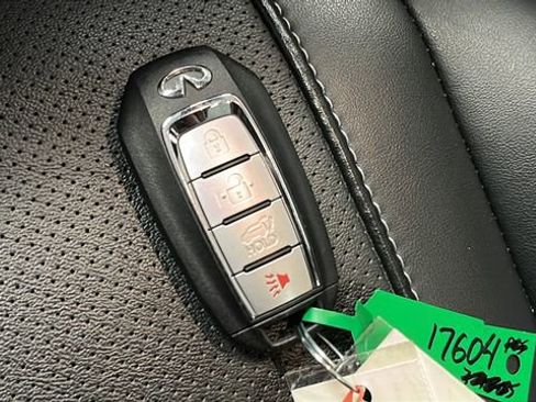 Used 2023 INFINITI QX60 Pure image 21