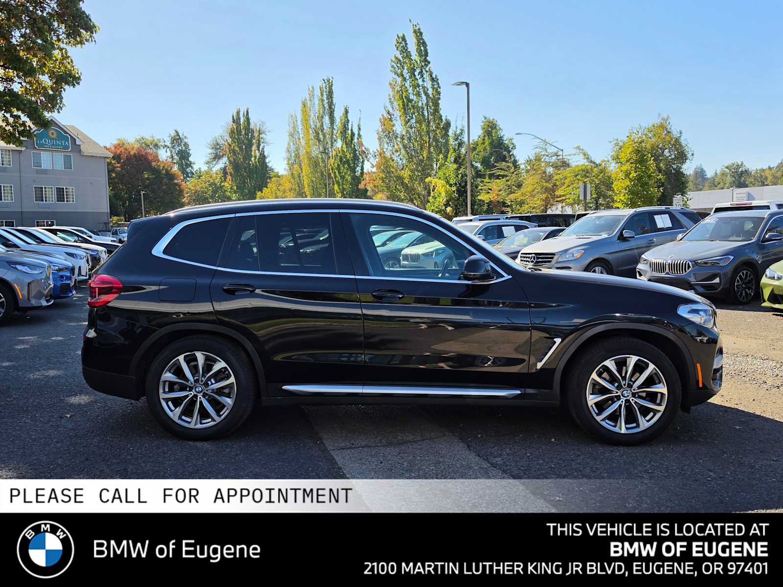 Used 2018 BMW X3 xDrive30i AWD/4WD image 2