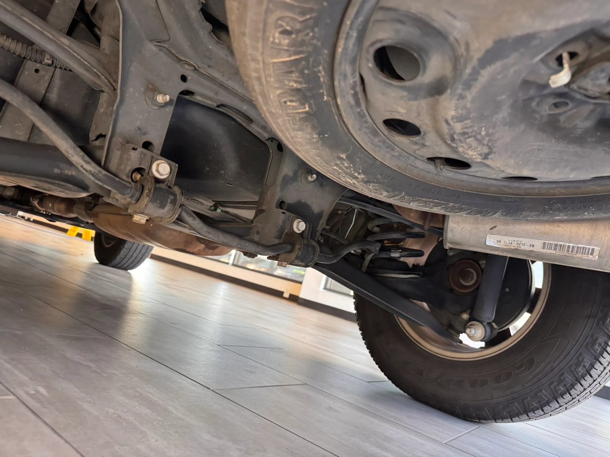 Used 2012 Ford Escape Limited w/ Class II Trailer Tow Pkg FWD image 19