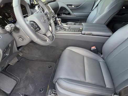 New 2026 Lexus LX 600 4WD w/ Luxury Package image 6
