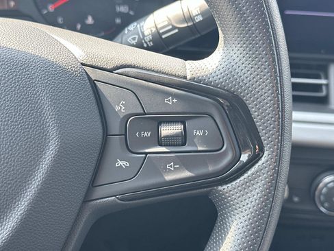 Certified 2024 Chevrolet Trax LS w/ LS Convenience Package FWD image 22