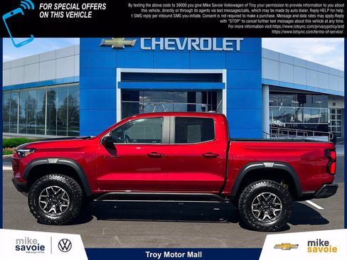 Certified 2024 Chevrolet Colorado ZR2 w/ Safety Package AWD/4WD image 2