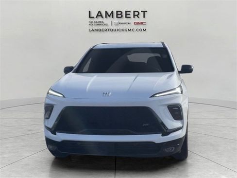 New 2026 Buick Enclave Sport Touring image 8