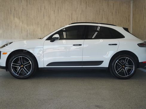 Used 2020 Porsche Macan AWD/4WD image 5