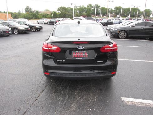 Used 2016 Ford Focus S image 4