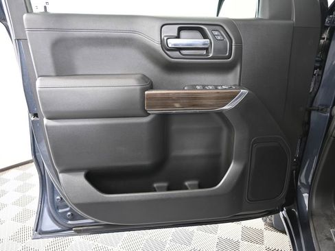 Used 2022 Chevrolet Silverado 1500 LT Trail Boss w/ Safety Package AWD/4WD image 18