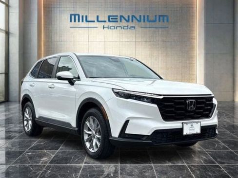 Used 2023 Honda CR-V EX-L image 2