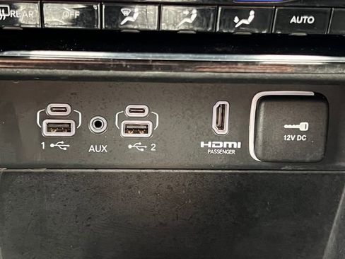 Used 2022 Jeep Grand Cherokee Limited 4xe AWD/4WD image 31