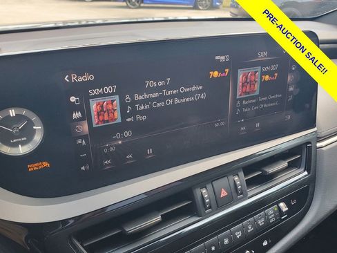 Used 2022 Lexus ES 350 Ultra Luxury w/ Accessory Package 2 FWD image 28