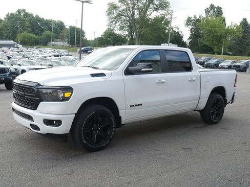Used 2022 RAM 1500 Big Horn AWD/4WD image 9