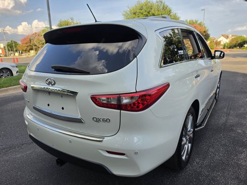 Used 2015 INFINITI QX60 FWD w/ Deluxe Touring Package image 7