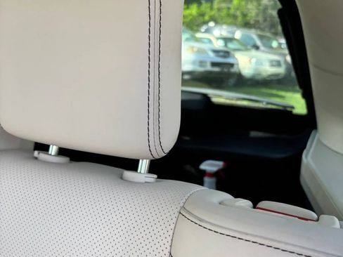 Used 2010 Land Rover Range Rover Sport HSE LUX AWD/4WD image 41