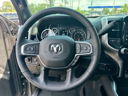 Used 2025 RAM 2500 Big Horn AWD/4WD image 18