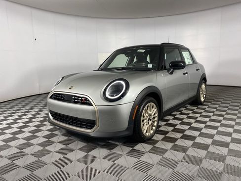 New 2026 MINI Cooper S image 3