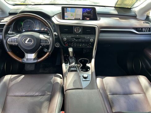 Used 2019 Lexus RX 350L FWD image 11