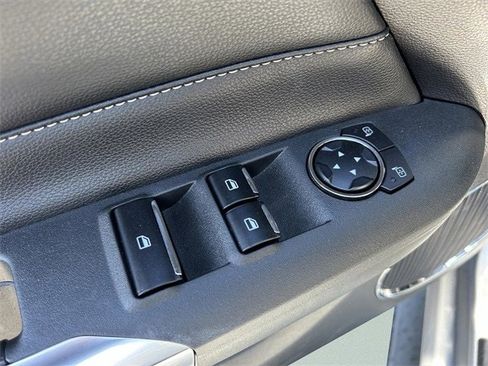 Used 2023 Ford Mustang Premium image 22