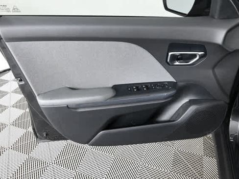 New 2025 Kia K4 EX image 19