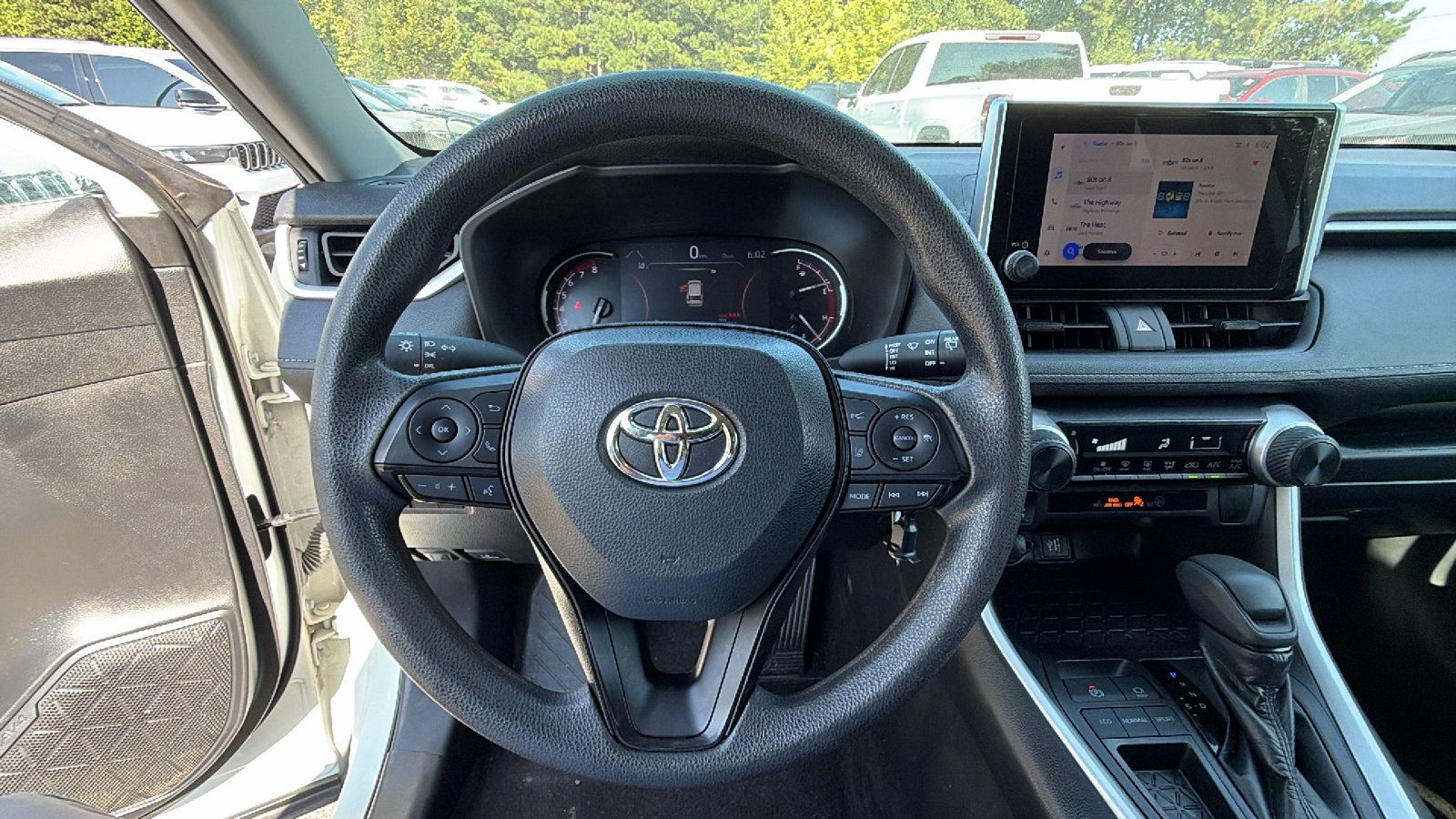 Used 2023 Toyota RAV4 LE FWD image 25