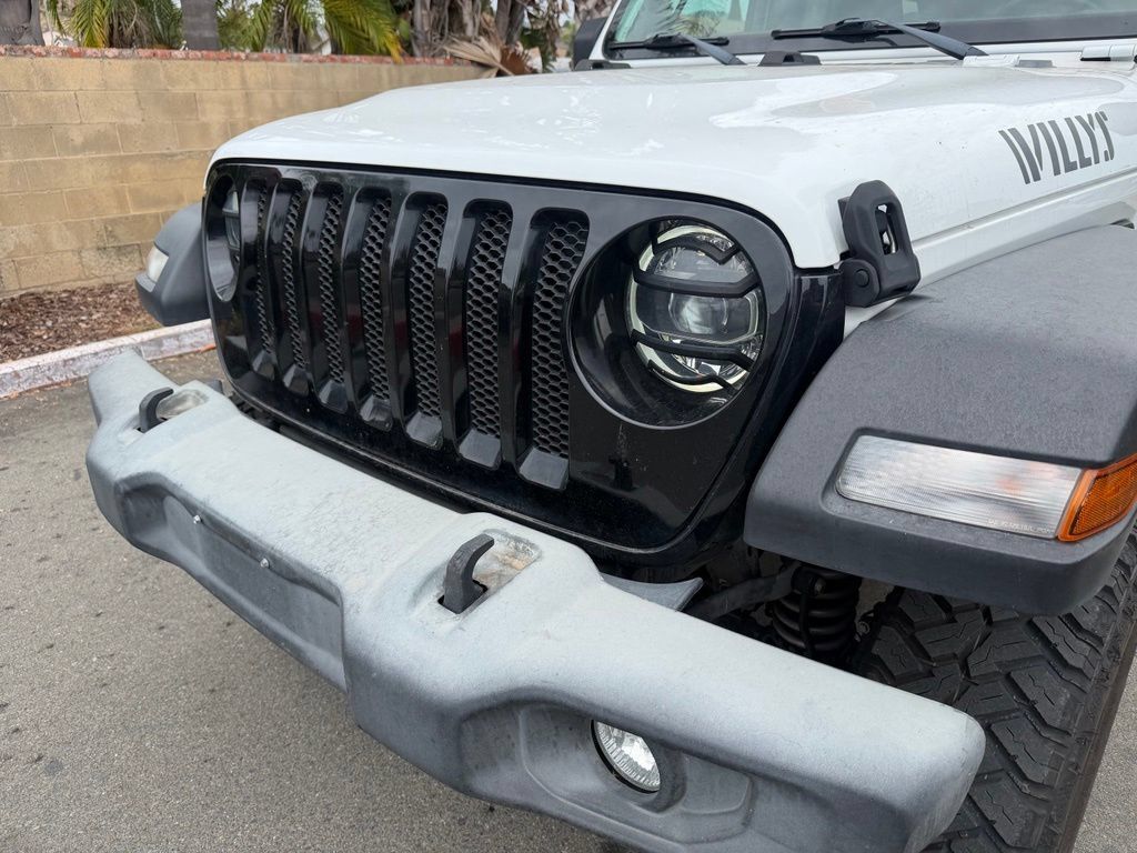 Used 2021 Jeep Wrangler Unlimited Sport AWD/4WD image 6