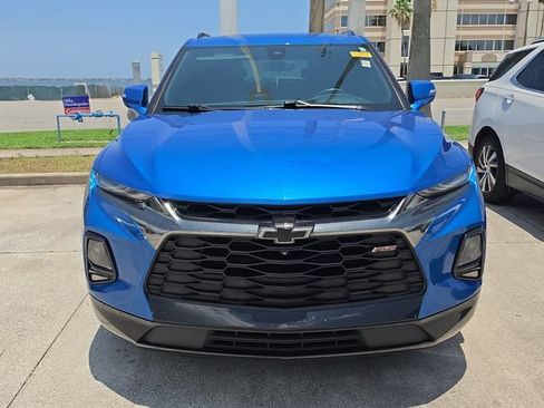 Used 2021 Chevrolet Blazer RS w/ Enhanced Convenience Package FWD image 2