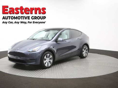 Used 2023 Tesla Model Y Long Range AWD/4WD image 49