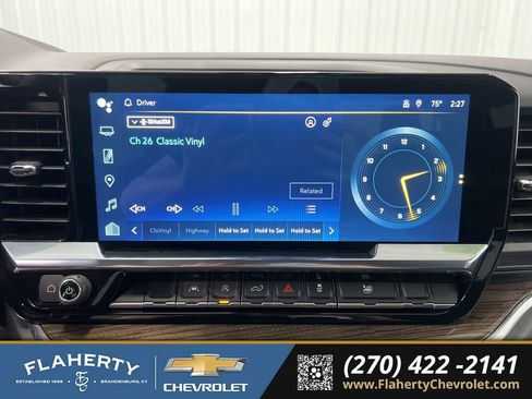 Used 2023 Chevrolet Silverado 1500 LT AWD/4WD image 27