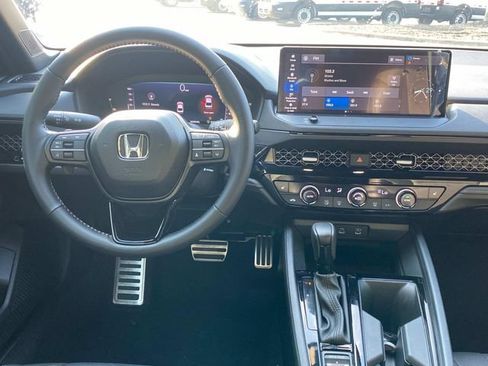 Used 2024 Honda Accord Sport image 8