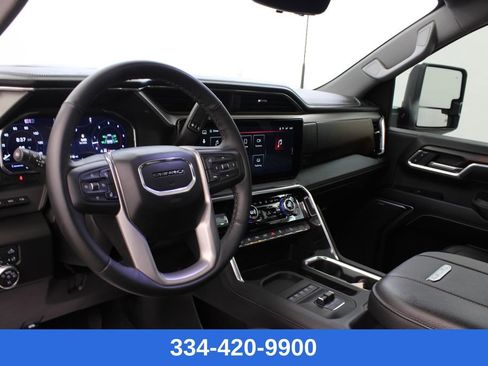 Used 2025 GMC Sierra 2500 Denali w/ Denali Reserve Package image 16