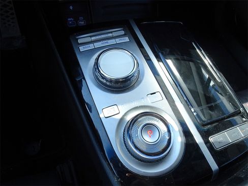 Used 2024 Genesis G80 3.5T Sport image 10