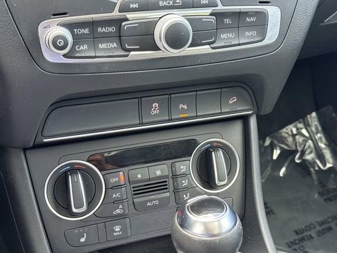 Used 2017 Audi Q3 2.0T Premium w/ Convenience Package image 27