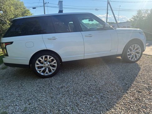 Used 2018 Land Rover Range Rover HSE AWD/4WD image 6