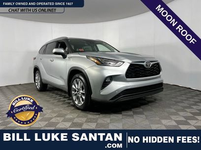 Used 2023 Toyota Highlander Limited